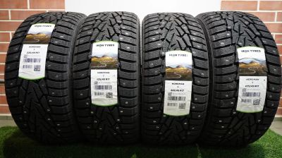 Лот: 23564106. Фото: 1. Зимняя резина 225/45 R-17 "Ikon... Шины