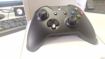 Лот: 17779654. Фото: 1. Геймпад Microsoft Xbox One Wireless... Комплектующие