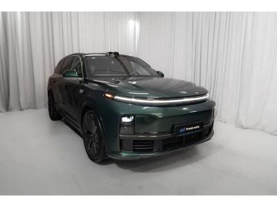 Лот: 25301883. Фото: 1. Внедорожник LiXiang L7 2024. Автомобили