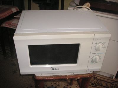 Лот: 25525320. Фото: 1. Микроволновка ** Midea ** 1050... Микроволновки, мини-печи