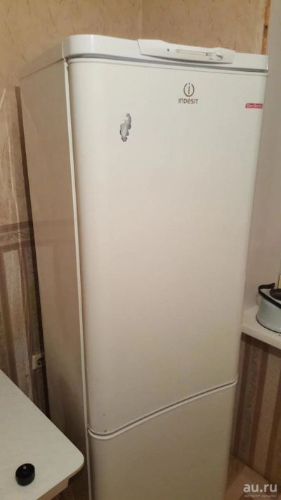 Лот: 8556043. Фото: 1. Холодильник indesit. Холодильники, морозильные камеры