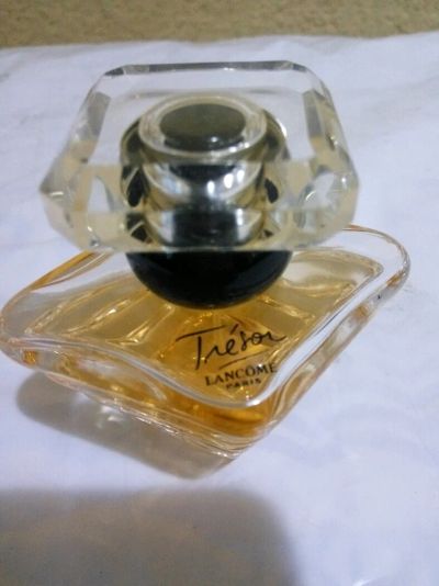 Лот: 9144536. Фото: 1. духи Tresore Lancome. Женская парфюмерия
