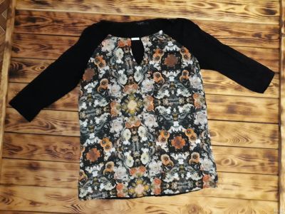 Лот: 15828121. Фото: 1. Блуза в стиле Dolce&Gabbana от... Футболки, топы и майки