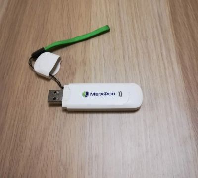 Лот: 12710156. Фото: 1. USB модем 3G Мегафон Huawei е1550. Беспроводные модемы