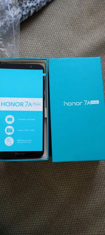 Лот: 18440560. Фото: 1. Смартфон Honor 7A. Смартфоны