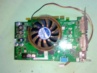 Лот: 820464. Фото: 1. Geforce 7600. Видеокарты
