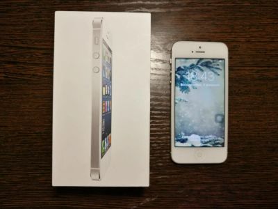 Лот: 11021246. Фото: 1. Продам Apple iPhone 5. Смартфоны