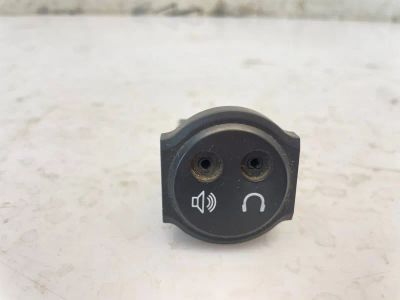 Лот: 25318781. Фото: 1. разъем aux Daewoo Winstorm KLAC. Электрооборудование