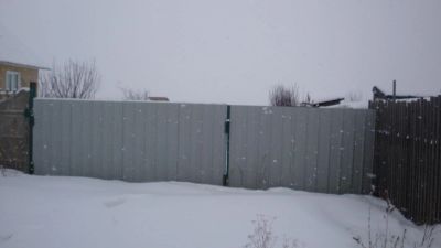 Лот: 4041296. Фото: 1. забор из профлиста. Ворота, заборы, шлагбаумы