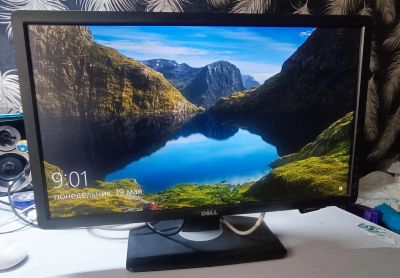 Лот: 25376349. Фото: 1. Монитор DELL U2312HM (2012). ЖК-мониторы
