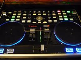 Лот: 8598416. Фото: 1. DJ-контроллера Vestax VCI-300... DJ-оборудование