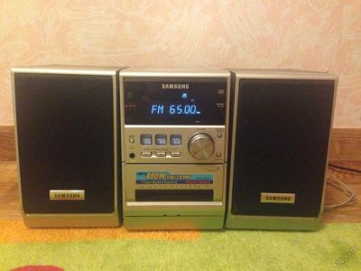 Лот: 6430631. Фото: 1. Музыкальный центр Samsung MM-ZJ5. CD-проигрыватели и чейнджеры