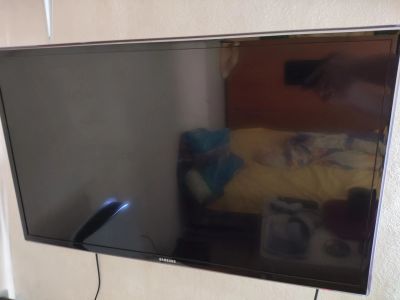 Лот: 25036820. Фото: 1. Samsung UE32F6100. Запчасти для телевизоров, видеотехники, аудиотехники