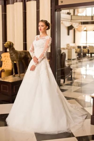 Лот: 6169739. Фото: 1. шикарные свадебные платья!. Свадебные платья