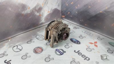 Лот: 23590041. Фото: 1. Генератор Lexus LS460 1UR-FSE... Электрооборудование