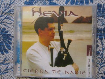 Лот: 3076256. Фото: 1. Hevia Tierra de Nadie. Аудиозаписи