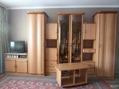 Лот: 8656274. Фото: 1. стенка для гостиной с тумбой под... Гостиные, стенки, горки