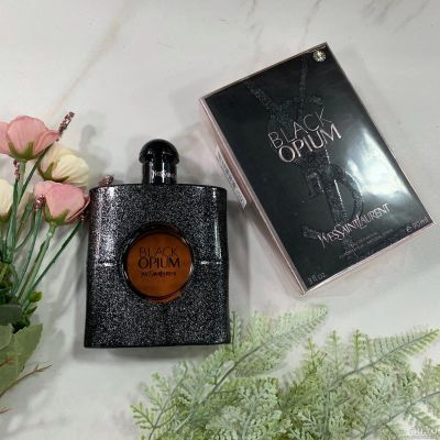 Лот: 15394189. Фото: 1. Yves Saint Laurent Black Opium... Женская парфюмерия