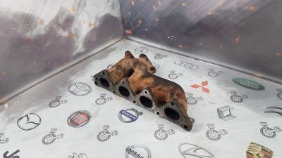 Лот: 23589518. Фото: 1. Коллектор выпускной Mitsubishi... Двигатель и элементы двигателя