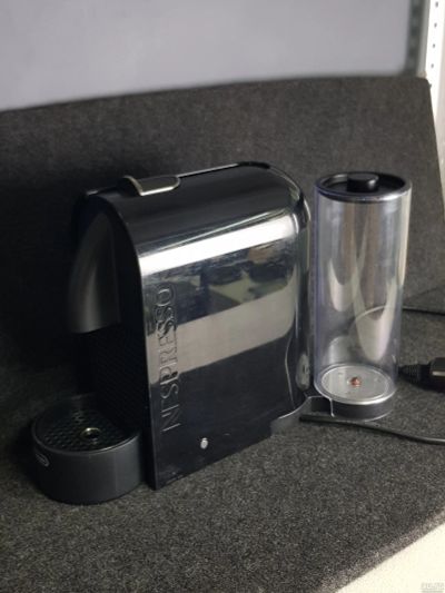 Лот: 18285580. Фото: 1. Кофемашина Nespresso. Кухонная