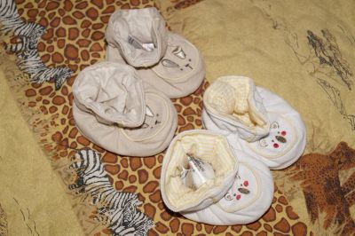 Лот: 4172834. Фото: 1. Пинетки Mothercare 2 пары на новорожденного... Пинетки