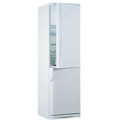 Лот: 6764173. Фото: 1. Холодильник Indesit c 240 g. Холодильники, морозильные камеры