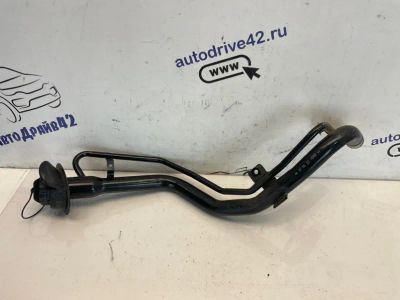 Лот: 24425323. Фото: 1. горловина топливного бака Mitsubishi... Топливная система