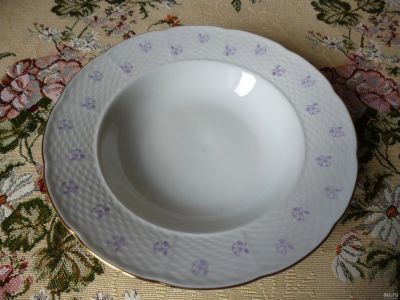 Лот: 17556193. Фото: 1. Суповые тарелки Thun Чехословакия. Тарелки, блюда, салатники