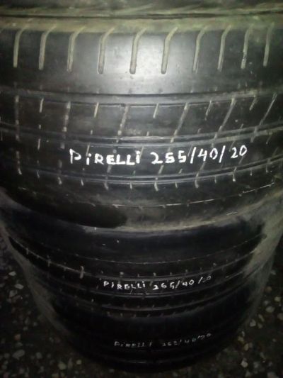 Лот: 10322594. Фото: 1. 265/40 R20 Pirelli три. Шины