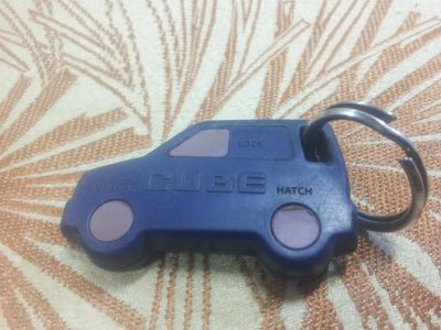 Лот: 3797575. Фото: 1. брелок Nissan Cube. Автомобильные сигнализации