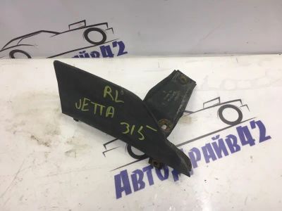 Лот: 21716538. Фото: 1. брызговик Volkswagen Jetta 1K2. Двигатель и элементы двигателя