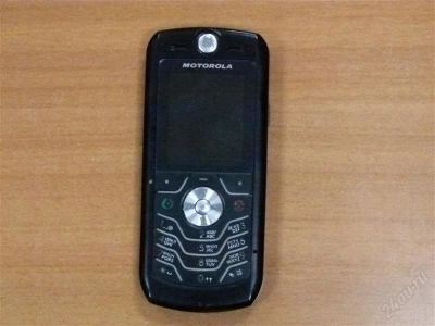 Лот: 1042292. Фото: 1. Motorola L6. Кнопочные мобильные телефоны