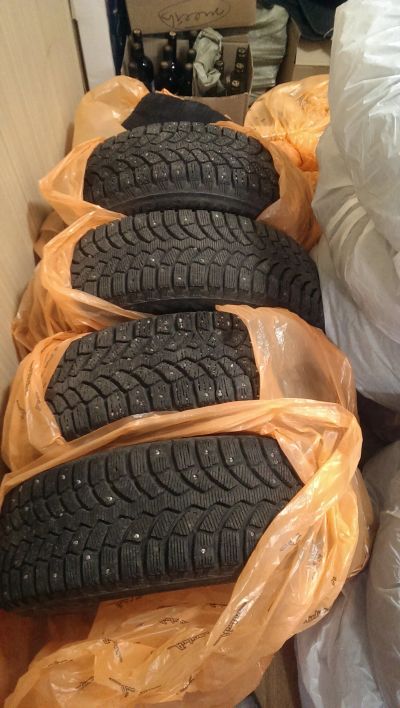 Лот: 12118736. Фото: 1. Резина Bridgestone Blizzak Spike-01... Шины