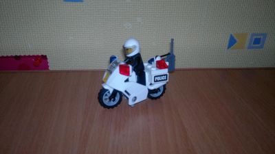 Лот: 4872455. Фото: 1. Лего Lego City 7235 Полицейский... Конструкторы