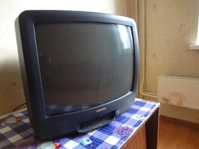 Лот: 4526670. Фото: 1. Телевизор Daewoo с пультом. Телевизоры