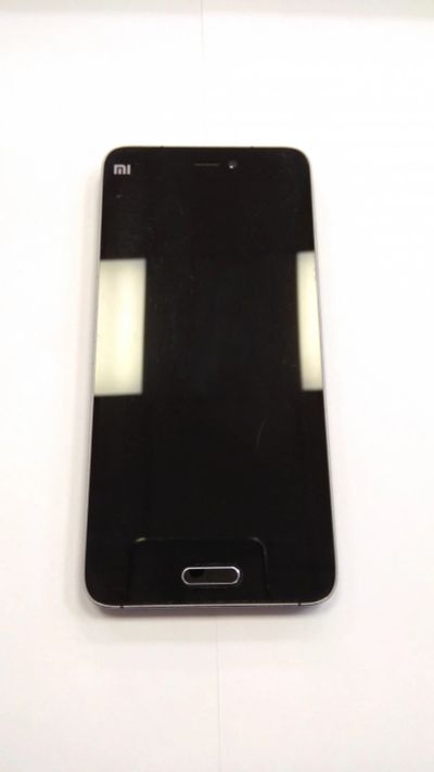 Лот: 14939556. Фото: 1. Xiaomi Mi5 64Gb Black (Б/У, удовлетворительное... Смартфоны