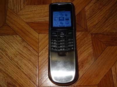 Лот: 5310659. Фото: 1. NOKIA 8800. Кнопочные мобильные телефоны