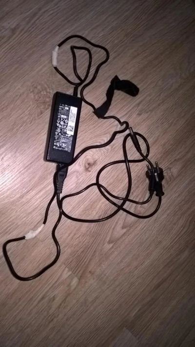 Лот: 8936608. Фото: 1. Кабель питания для ноутбука Dell. Зарядные устройства