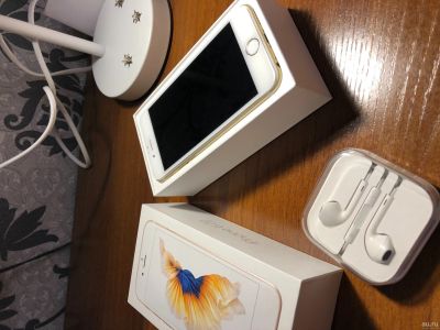 Лот: 12786763. Фото: 1. Iphone 6s Gold В идеальном состоянии. Смартфоны
