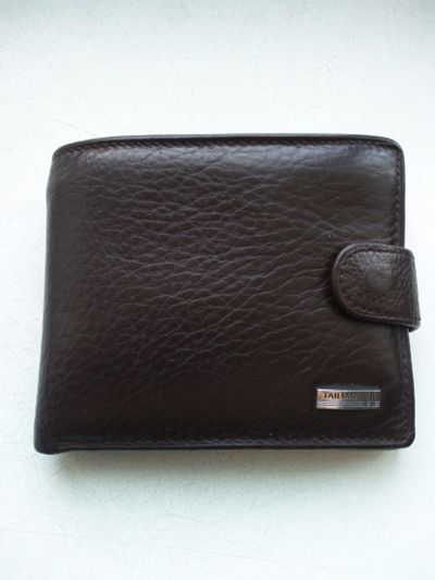 Лот: 13145120. Фото: 1. Кожаное, мужское портмоне, бумажник... Бумажники, кошельки, портмоне