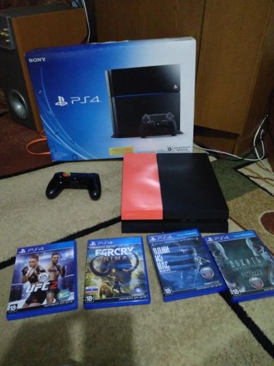Лот: 9976310. Фото: 1. Ps4. Игровые приставки, консоли