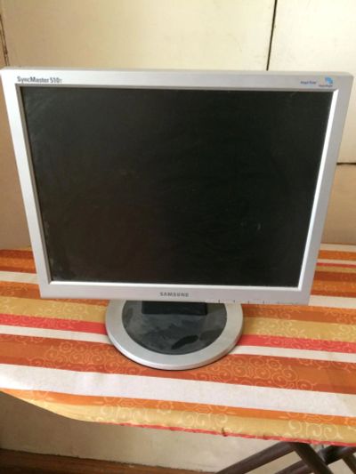 Лот: 9527459. Фото: 1. Монитор samsung. ЖК-мониторы