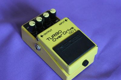 Лот: 4422493. Фото: 1. BOSS Turbo Over Drive OD-2 Made... Гитарные эффекты и комбоусилители