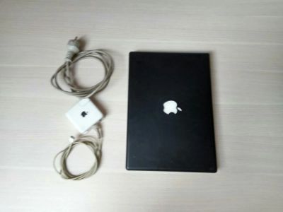Лот: 10682870. Фото: 1. Macbook 2008 год. Ноутбуки