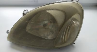 Лот: 19112342. Фото: 1. Фара левая Toyota Vitz. Оптика и освещение