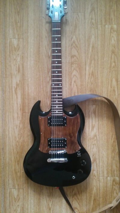 Лот: 15400731. Фото: 1. Электрогитара Epiphone SG-Special... Гитары