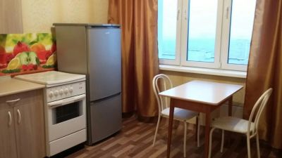 Лот: 7140211. Фото: 1. Сдам в аренду новую квартиру Ярыгинская... Квартиры, студии