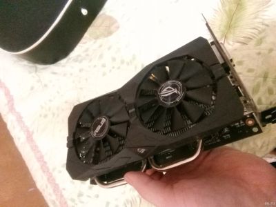 Лот: 14841611. Фото: 1. Видеокарта AMD Radeon RX 560 4Gb. Видеокарты