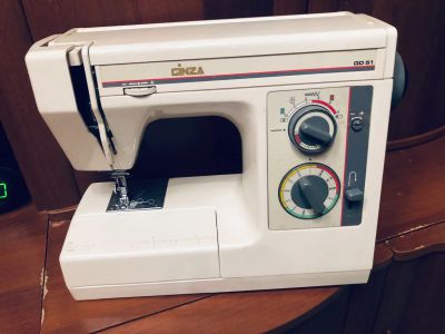 Лот: 19482523. Фото: 1. Швейная машинка Ginza GD51 (Корея... Швейная, вязальная