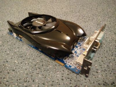 Лот: 7799590. Фото: 1. Видеокарта Gigabyte Radeon HD... Видеокарты
